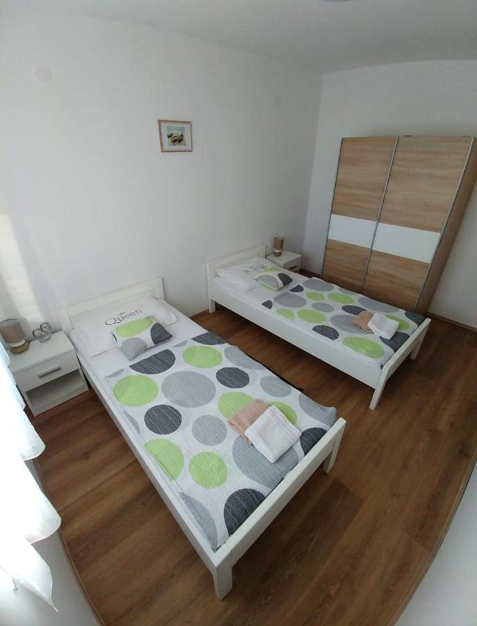 Apartmani Valuna Privlaka  Εξωτερικό φωτογραφία