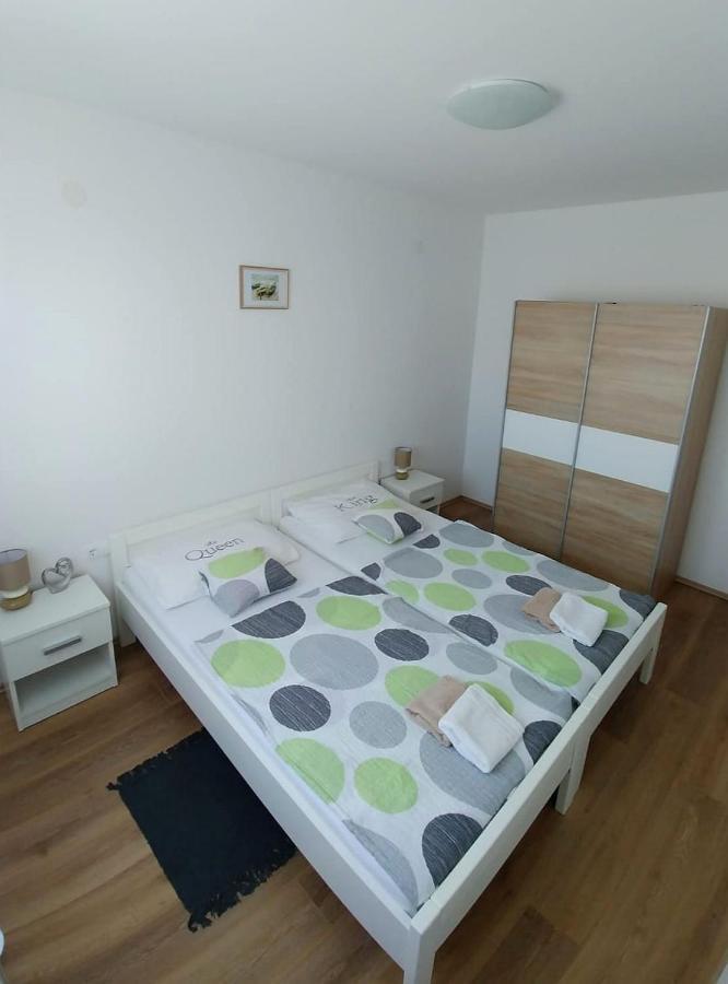 Apartmani Valuna Privlaka  Εξωτερικό φωτογραφία