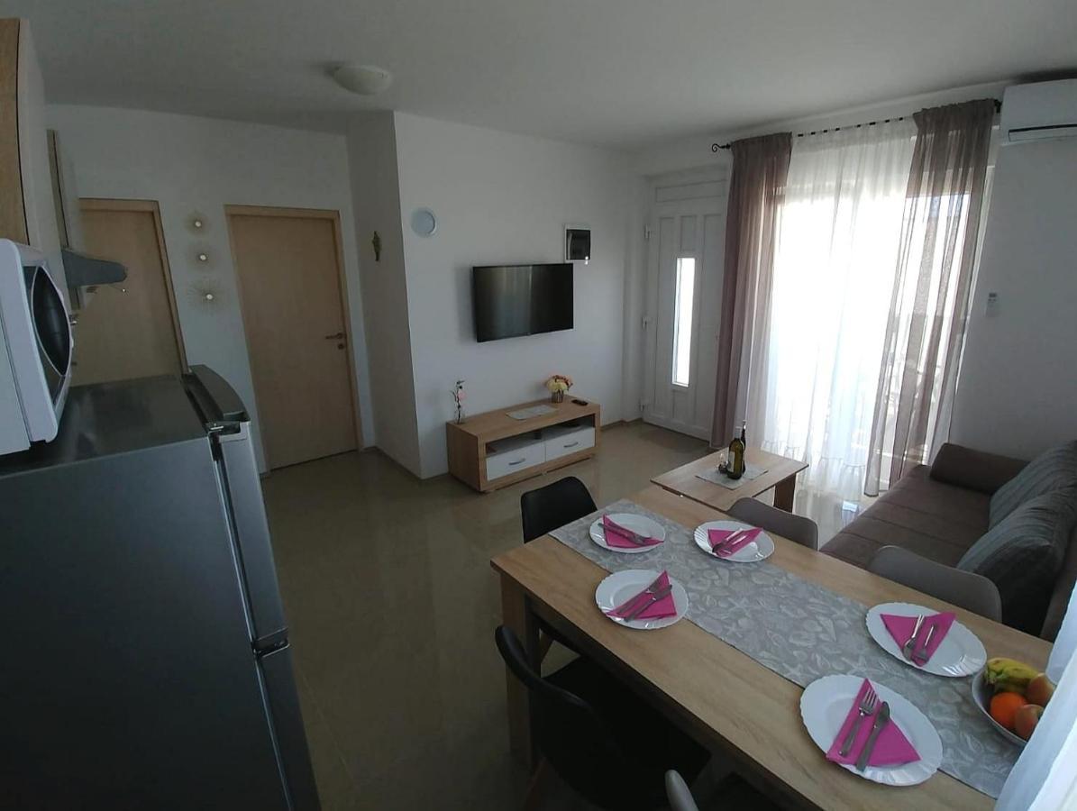 Apartmani Valuna Privlaka  Εξωτερικό φωτογραφία